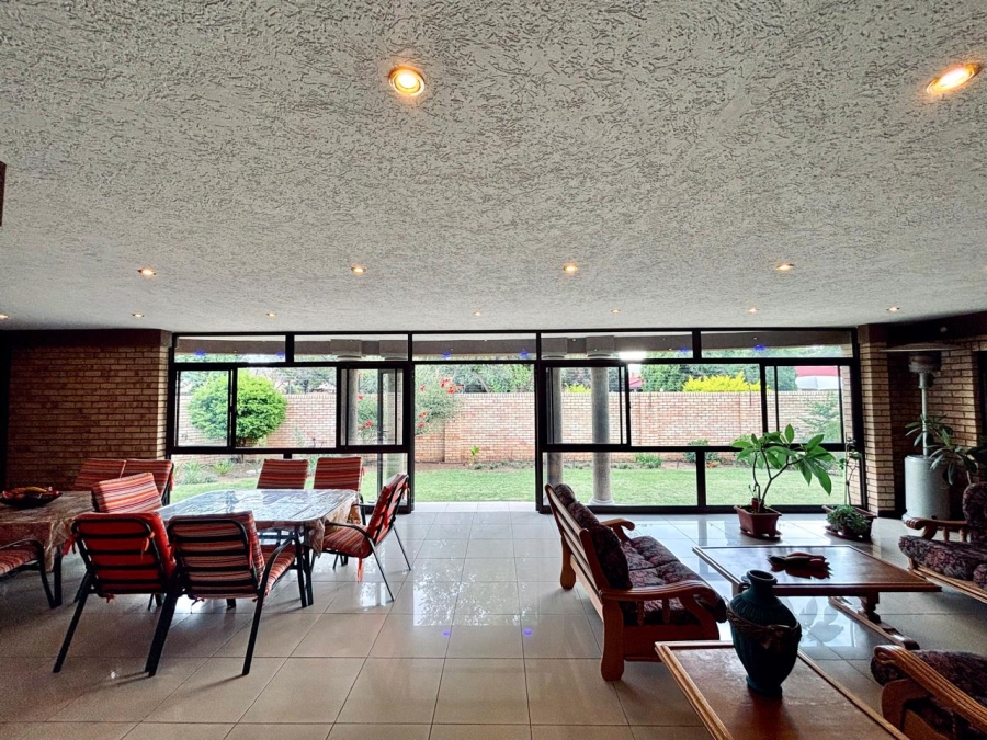 4 Bedroom Property for Sale in Vaalpark Free State